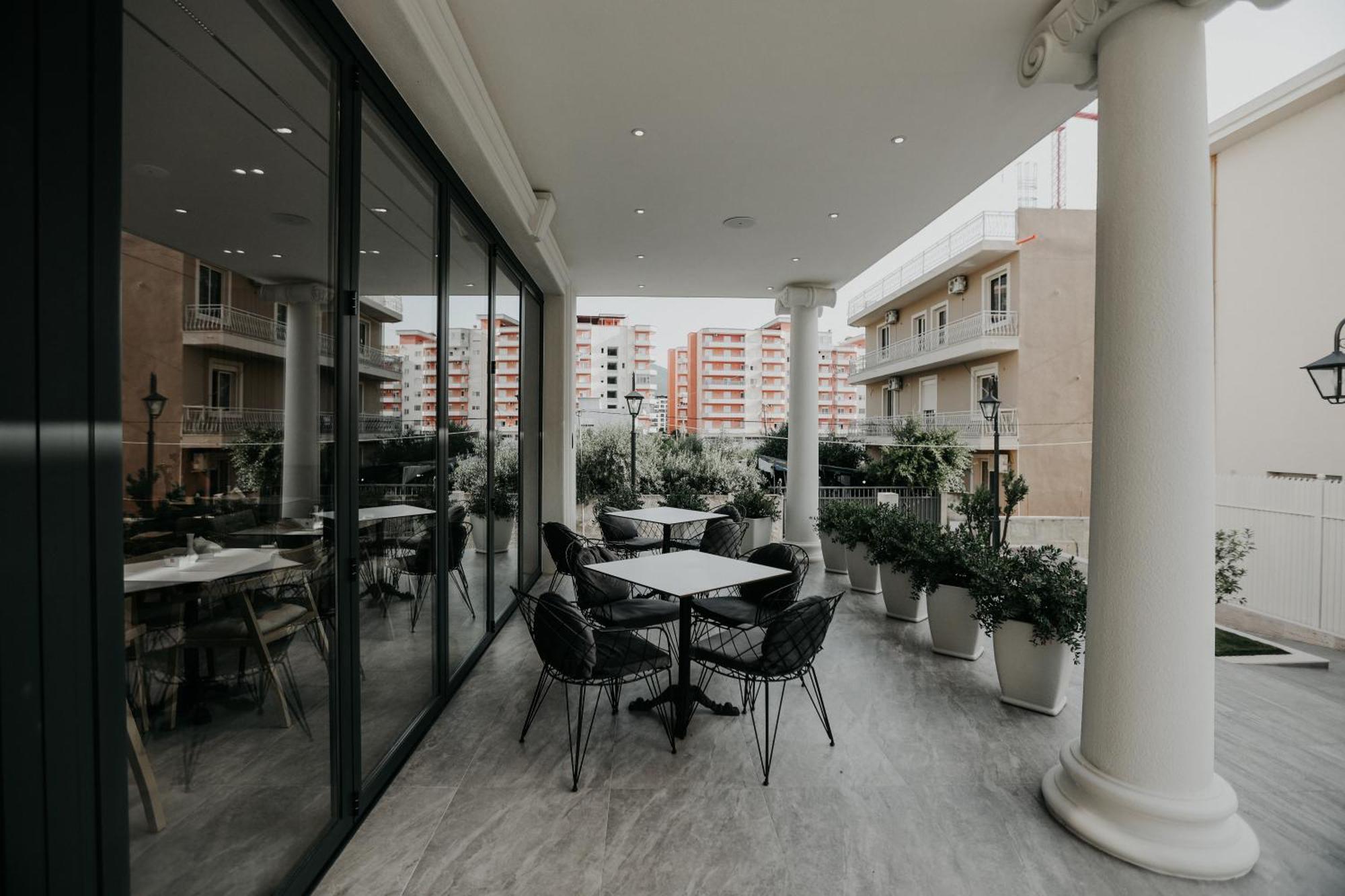 Seaside Hotel Vlore Bagian luar foto