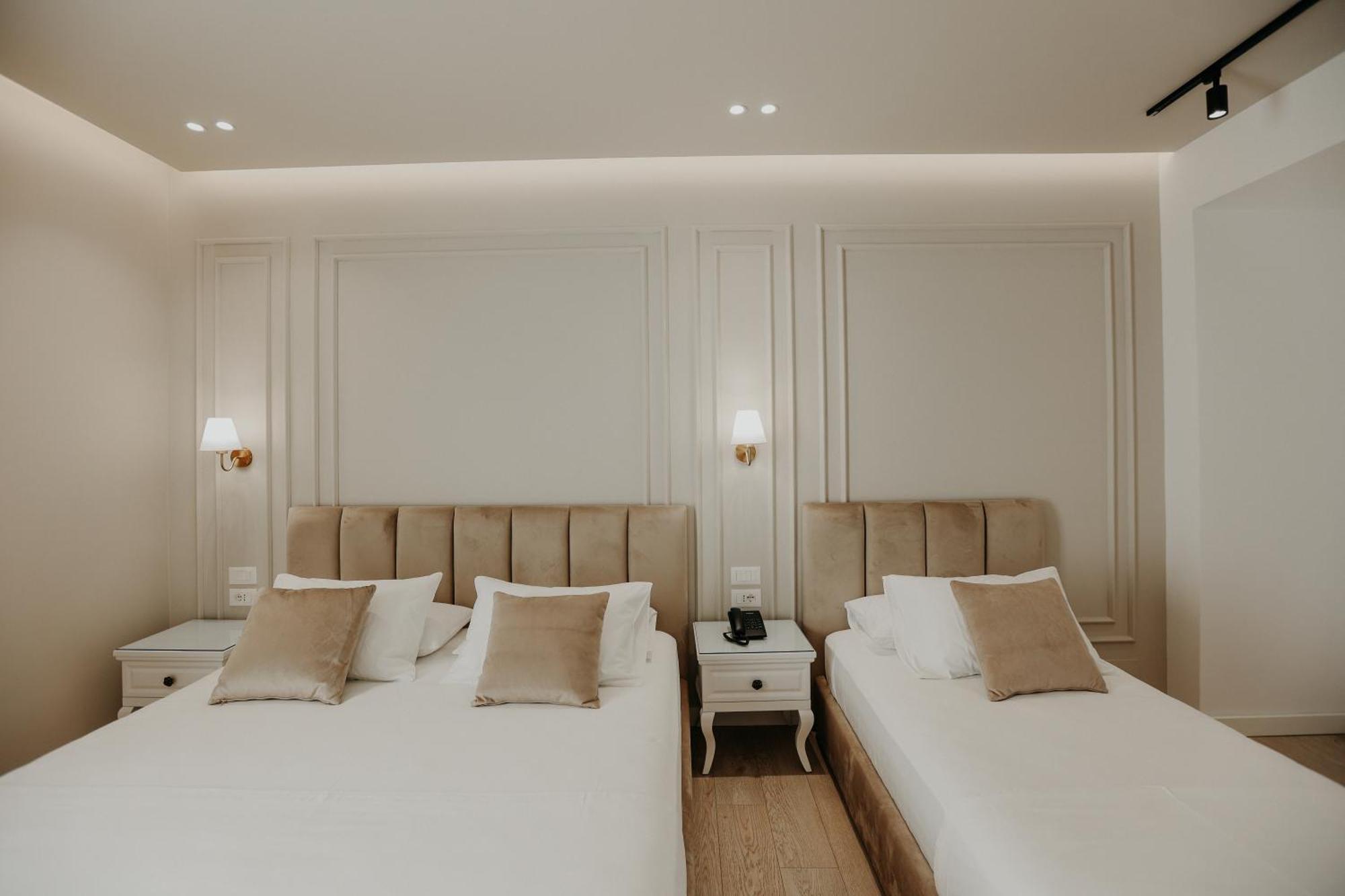 Seaside Hotel Vlore Bagian luar foto